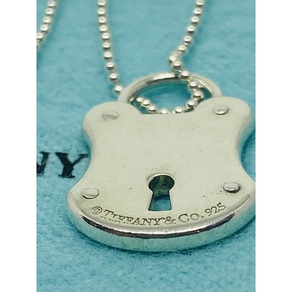 Tiffany & Co 925 Sterling Silver Lock Key Hole Charm Pendant 24x15MM 18” Bead - Picture 7 of 10